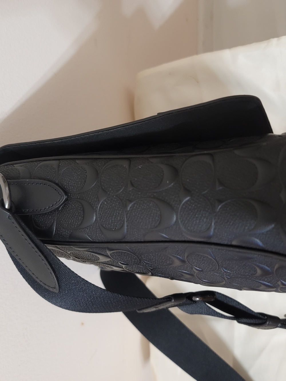 Coach Men's Black Signature Messenger Bag NWOT - Picture 8 of 16